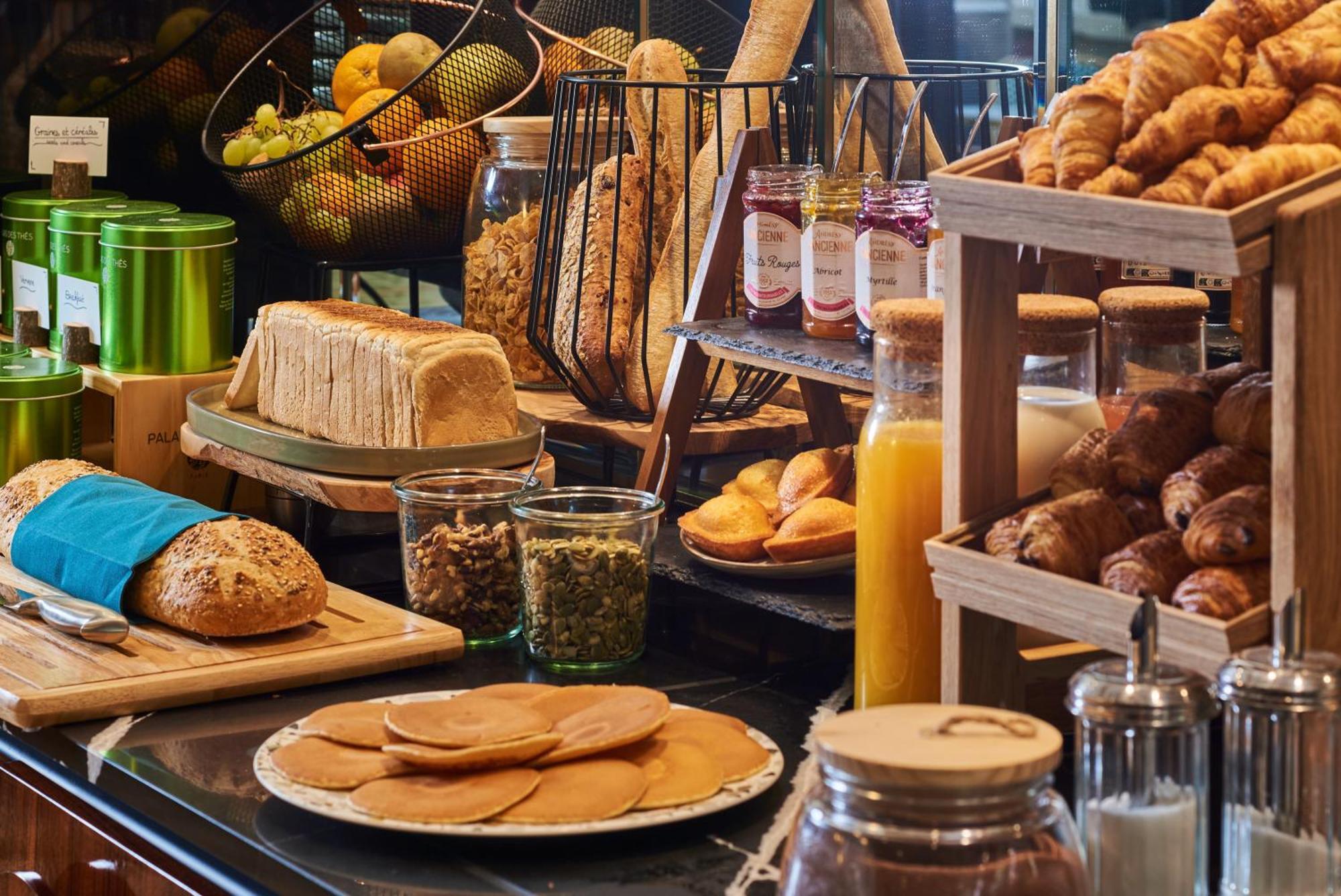 Mercure Butte Montmartre Basilique Hotel Parijs